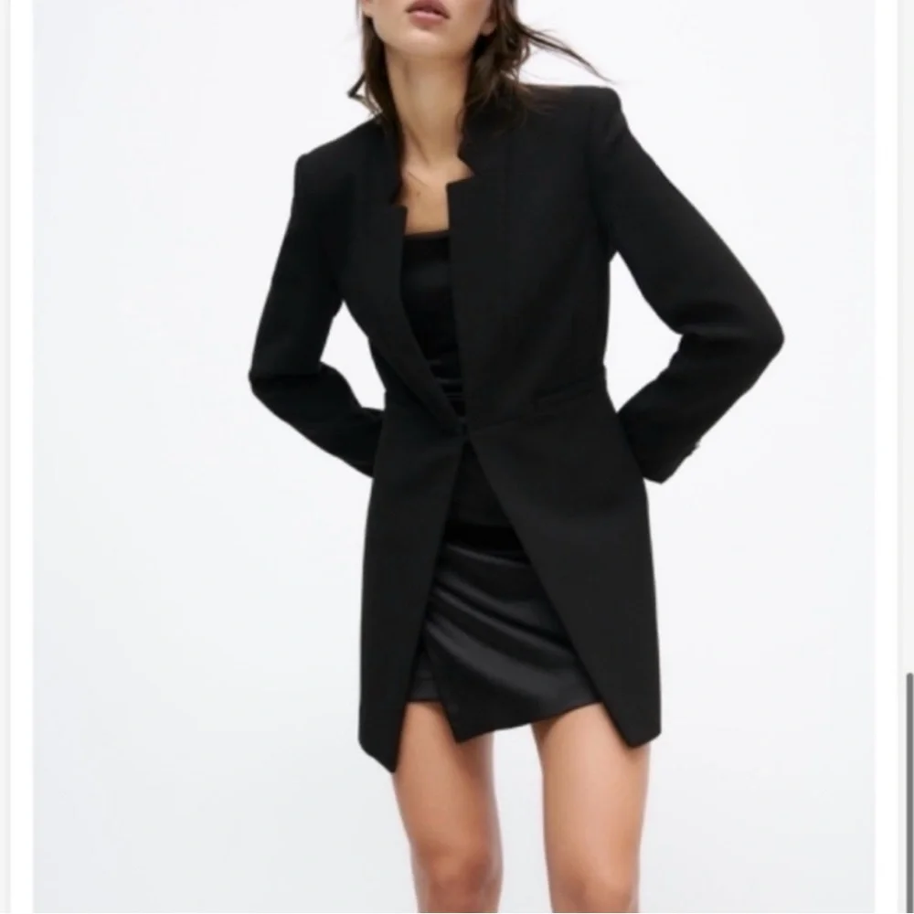 Zara Blazer - Picture 3 of 5